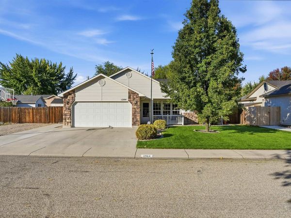 1284 Tennessee Drive, Middleton, ID 83644