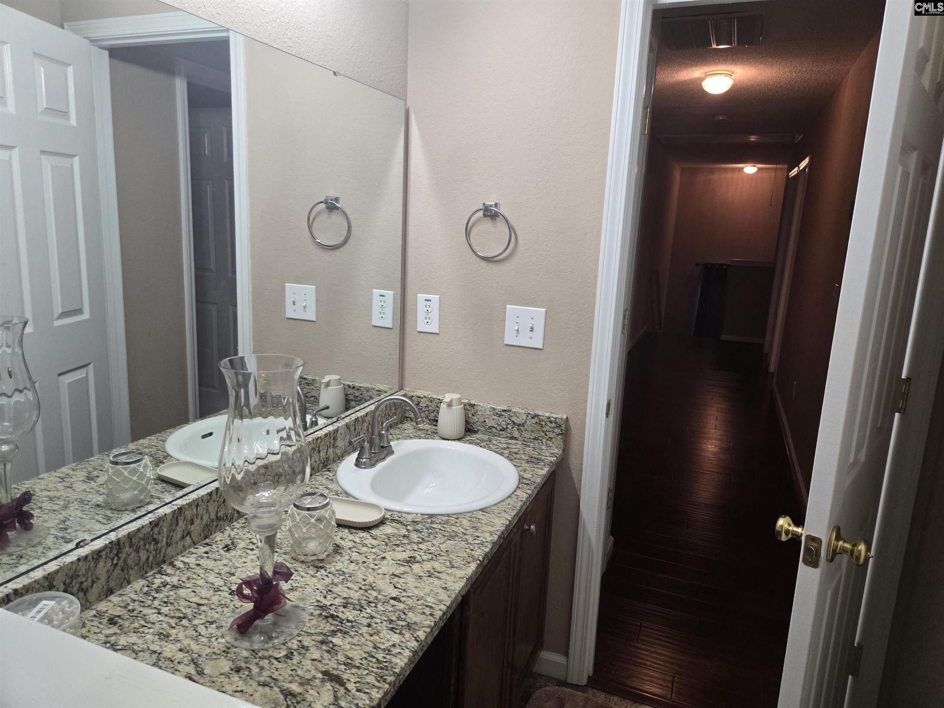 408 Killian Green Drive Photo 23
