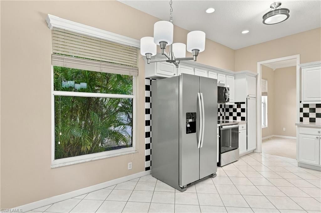 357 Harvard Ln, Naples, FL 34104 Photo