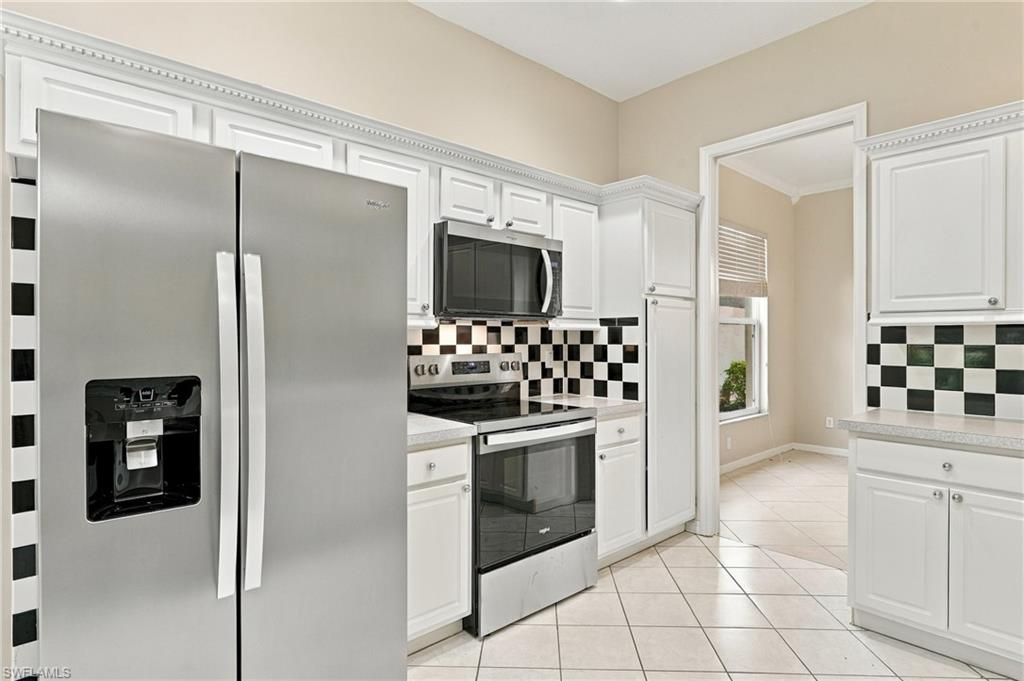 357 Harvard Ln, Naples, FL 34104 Photo