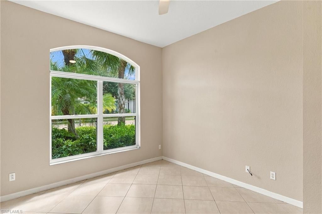 357 Harvard Ln, Naples, FL 34104 Photo
