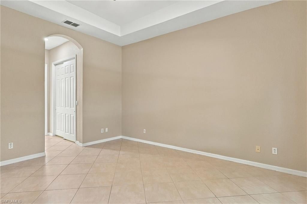 357 Harvard Ln, Naples, FL 34104 Photo