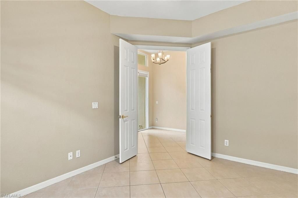 357 Harvard Ln, Naples, FL 34104 Photo