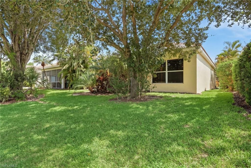 357 Harvard Ln, Naples, FL 34104 Photo