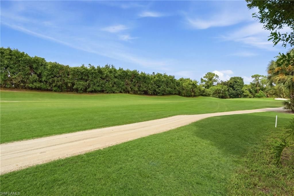 357 Harvard Ln, Naples, FL 34104 Photo