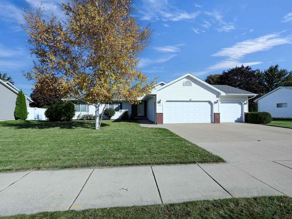 804 W ANN STREET, Kaukauna, WI 54130