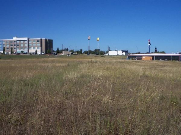 2215 S Weedn Boulevard, Purcell, OK 73080