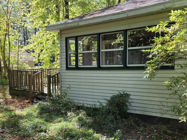 5998 Lincoln Street, Coloma, MI 49038