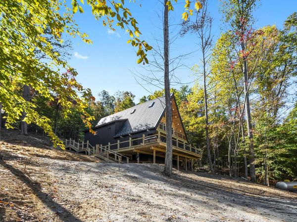 57526 Walnut Grove Road , McArthur, OH 45651