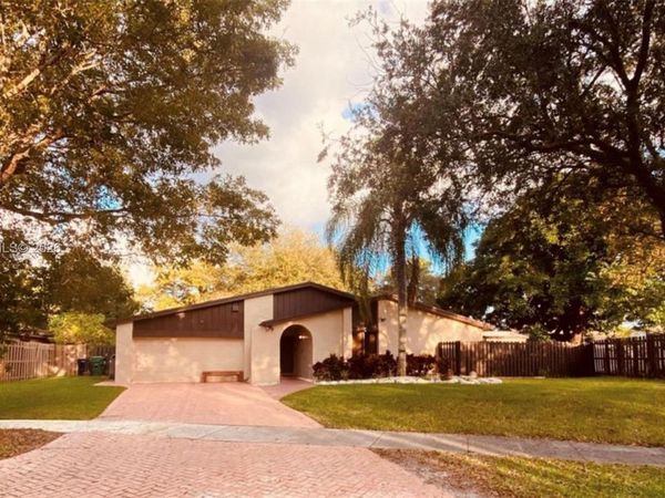 10705 SW 134th Ct, Miami, FL 33186