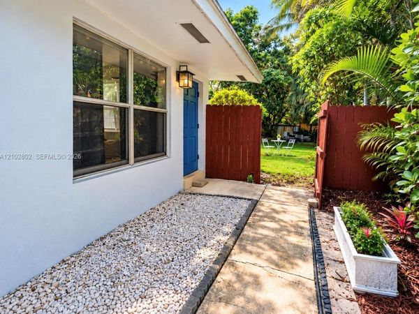 920 NE 40th St , Unit 3, Oakland Park, FL 33334