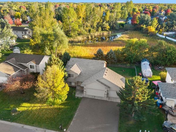 38465 Coventry Drive, North Branch, MN 55056