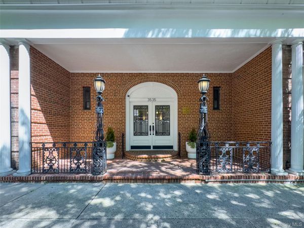 35-35 75th Street, Unit 220, Jackson Heights, NY 11372
