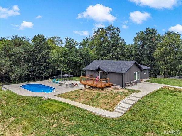 198 Evans Lane, Elsberry, MO 63343