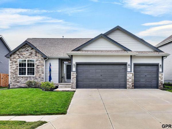 7810 S 184th Avenue, Omaha, NE 68136