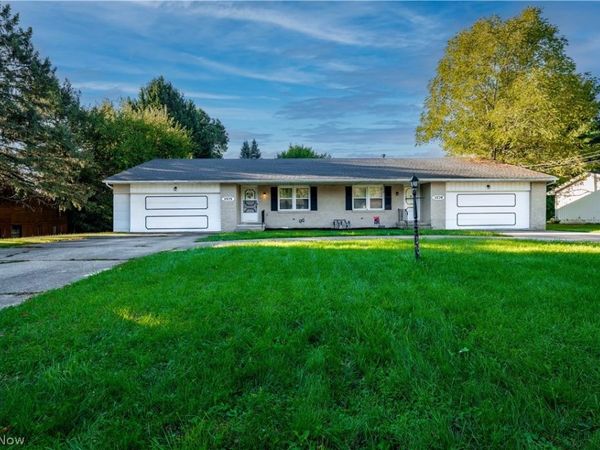 3575 Perry Drive NW, Massillon, OH 44646