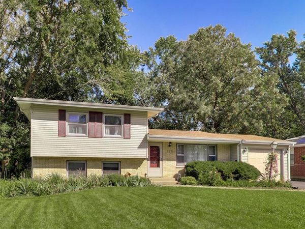 278 Union Street , Crystal Lake, IL 60014