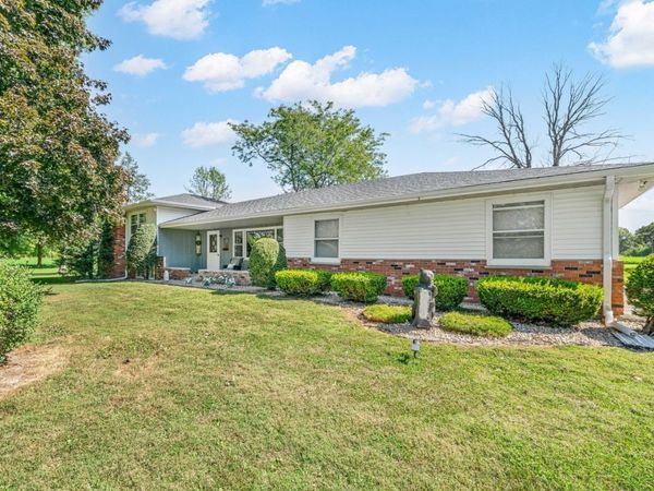 3918 E 550th Road , Mendota, IL 61342