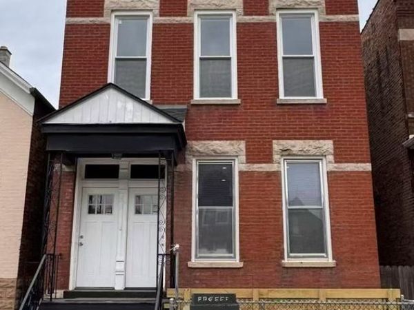 3621 S Winchester Avenue , Unit 2R, Chicago, IL 60609