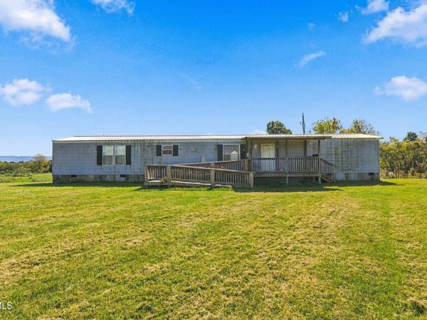 3849 Flatwoods Road, Rose Hill, VA 24281