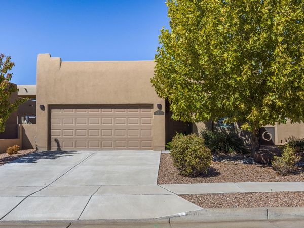 6105 Santa Fe Trail Drive NE, Rio Rancho, NM 87144