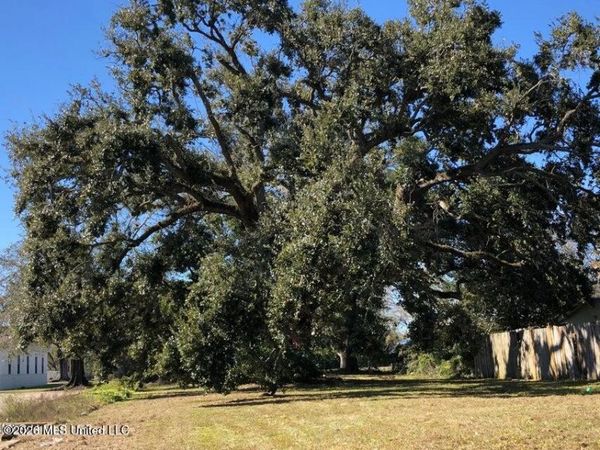 1017 43rd Avenue, Gulfport, MS 39501