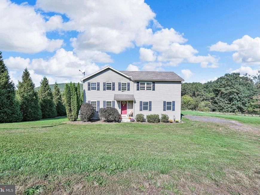 37 W Walnut Street , Ringtown, PA 17967 Main Photo