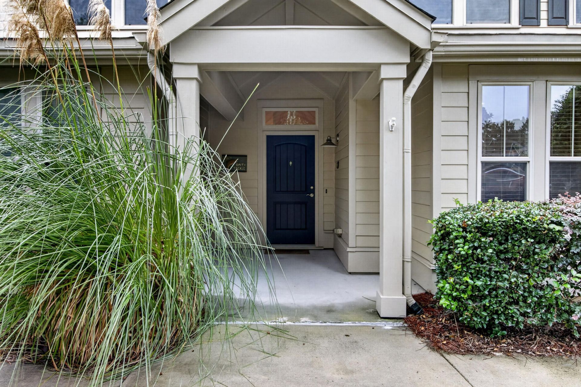 5529 Colonial Chatsworth Circle Photo 4