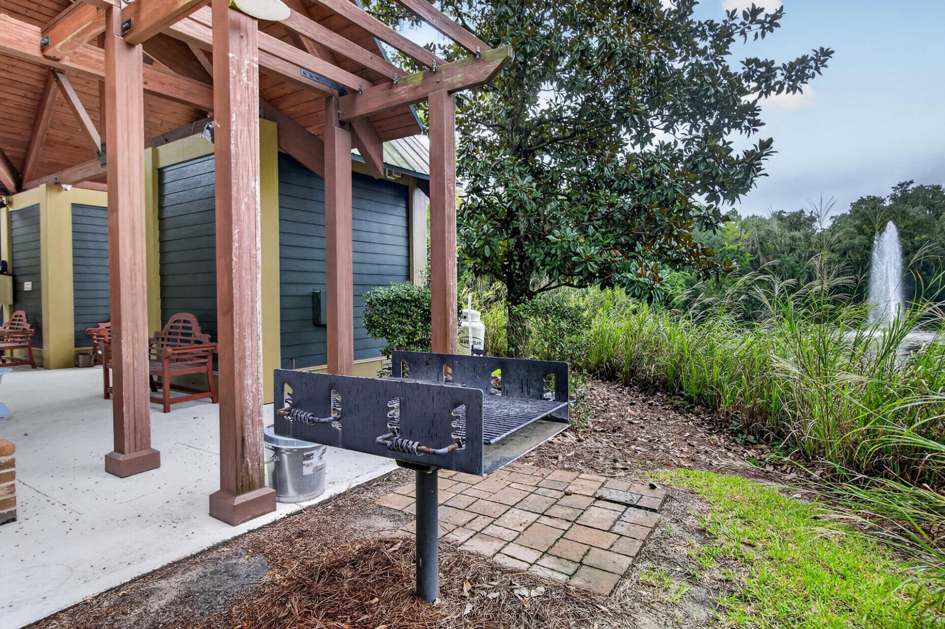 5529 Colonial Chatsworth Circle Photo 46