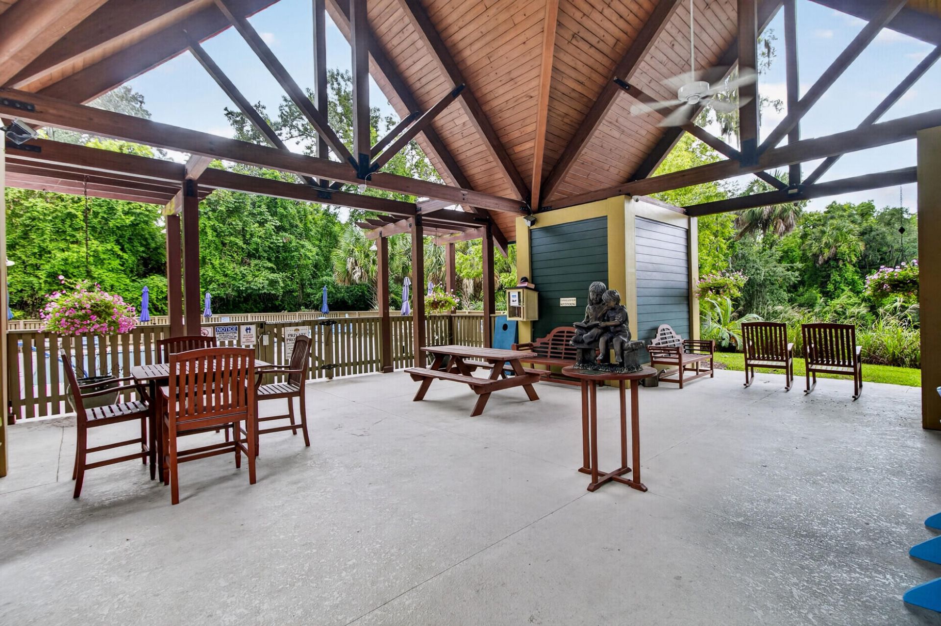 5529 Colonial Chatsworth Circle Photo 47