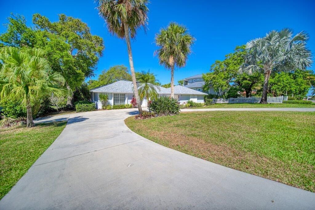 21 Middle Road, Stuart, FL 34996 Photo