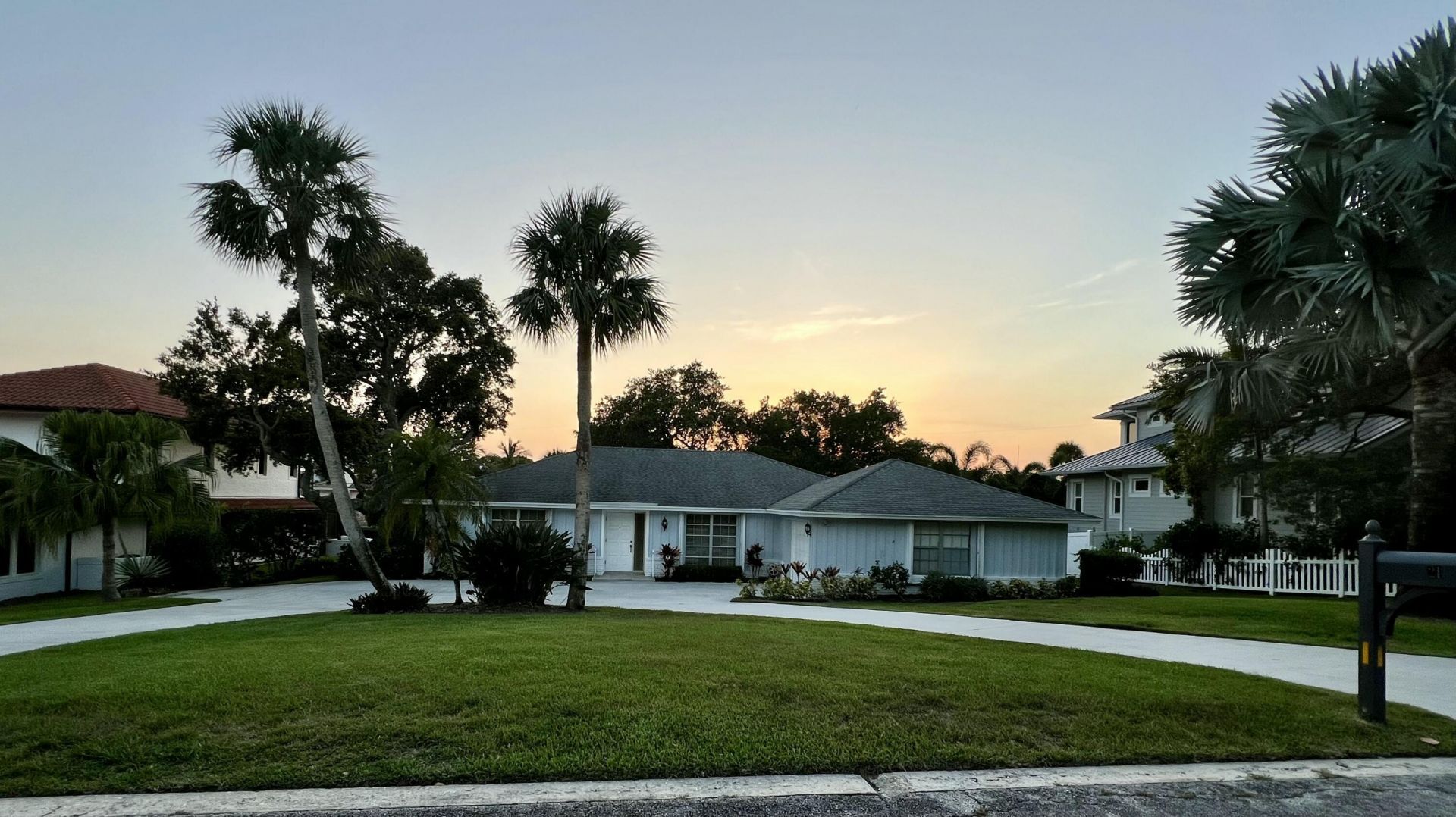 21 Middle Road, Stuart, FL 34996 Photo