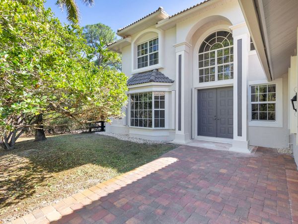 13974 Wind Flower Drive, Palm Beach Gardens, FL 33418