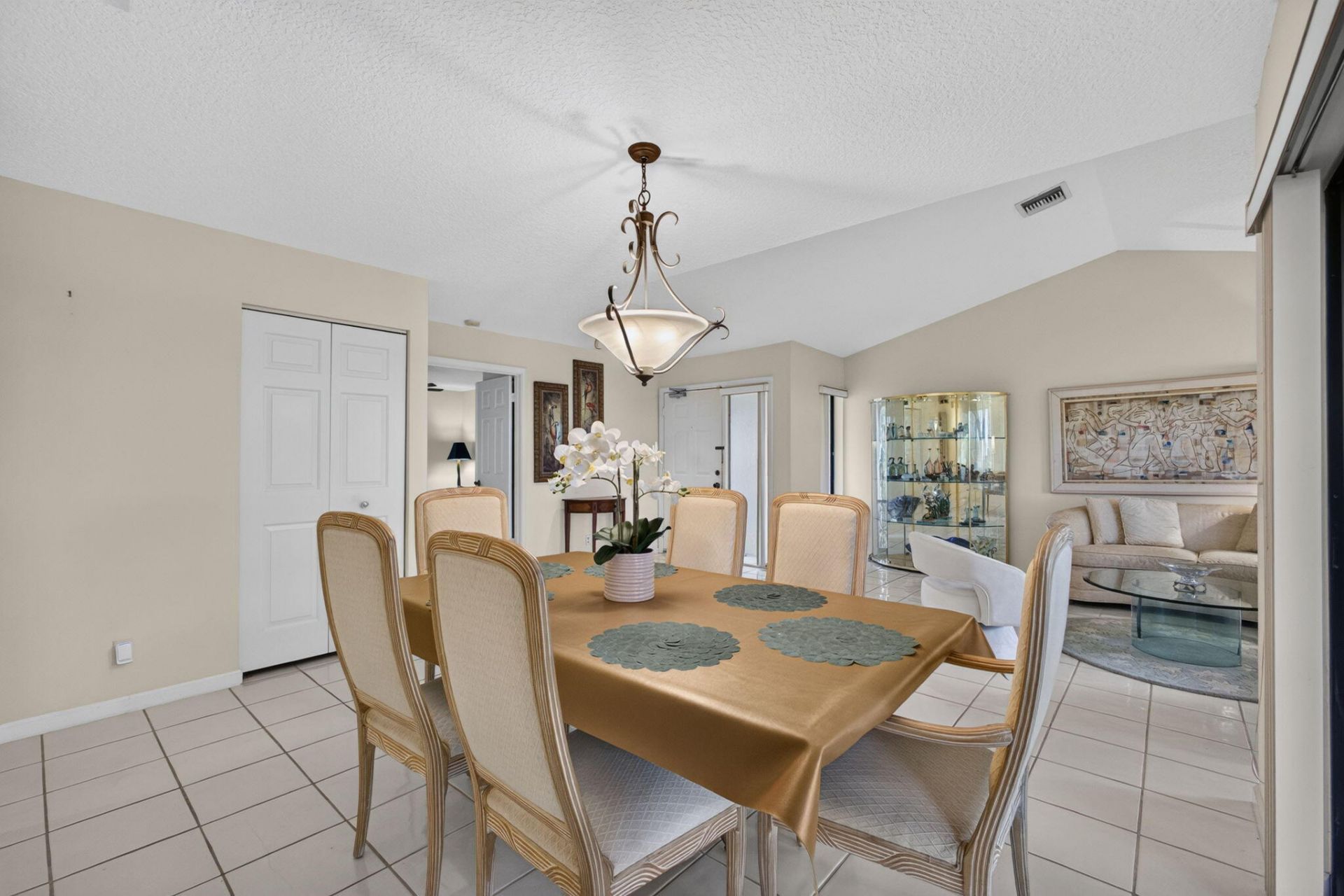 10 Lexington Lane E, Unit A, Palm Beach Gardens, FL 33418 Photo