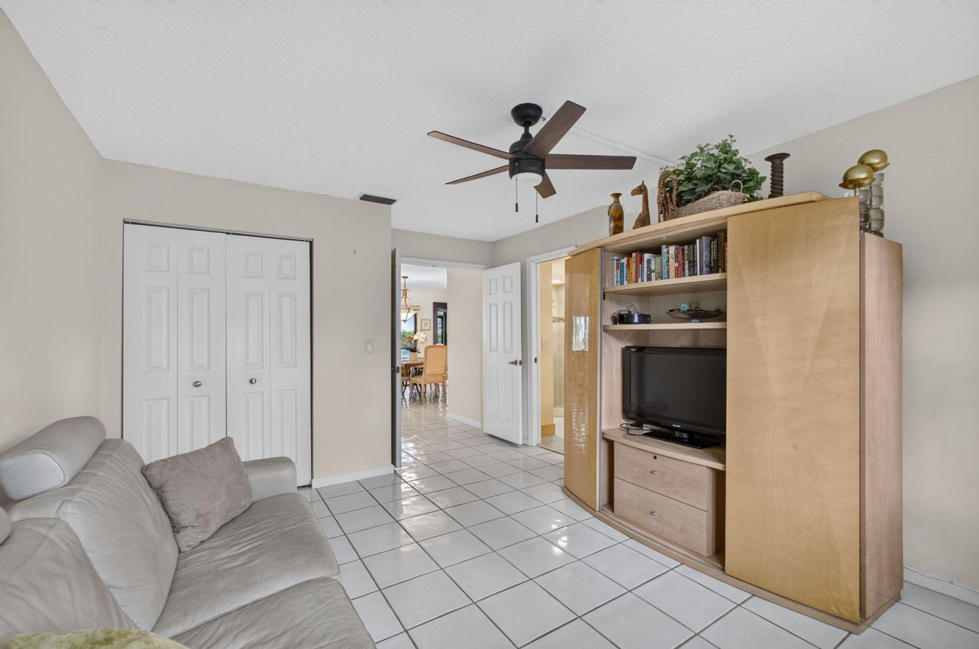 10 Lexington Lane E, Unit A, Palm Beach Gardens, FL 33418 Photo