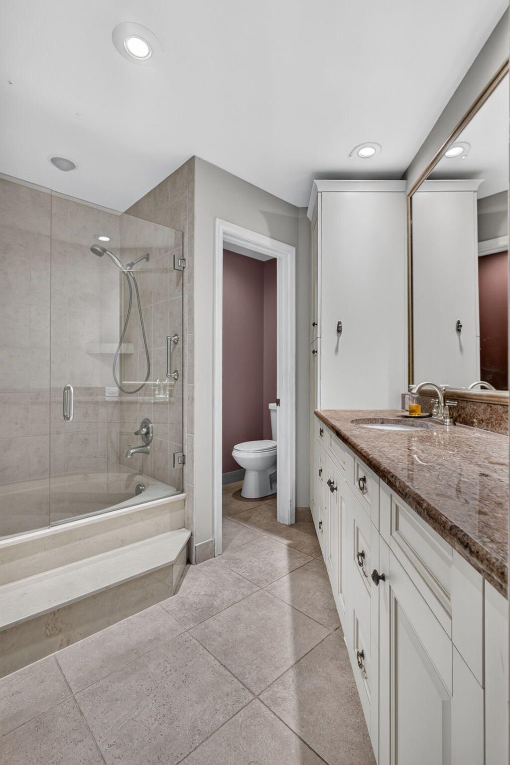 10 Lexington Lane E, Unit A, Palm Beach Gardens, FL 33418 Photo