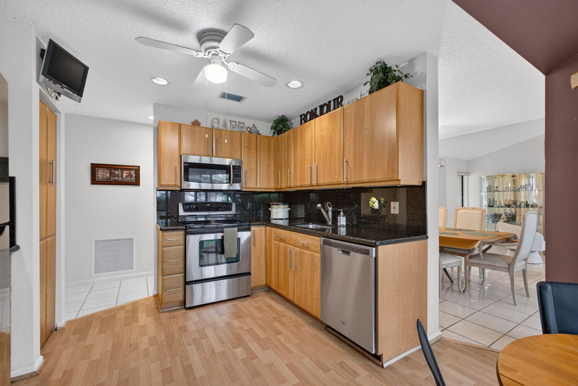10 Lexington Lane E, Unit A, Palm Beach Gardens, FL 33418 Photo
