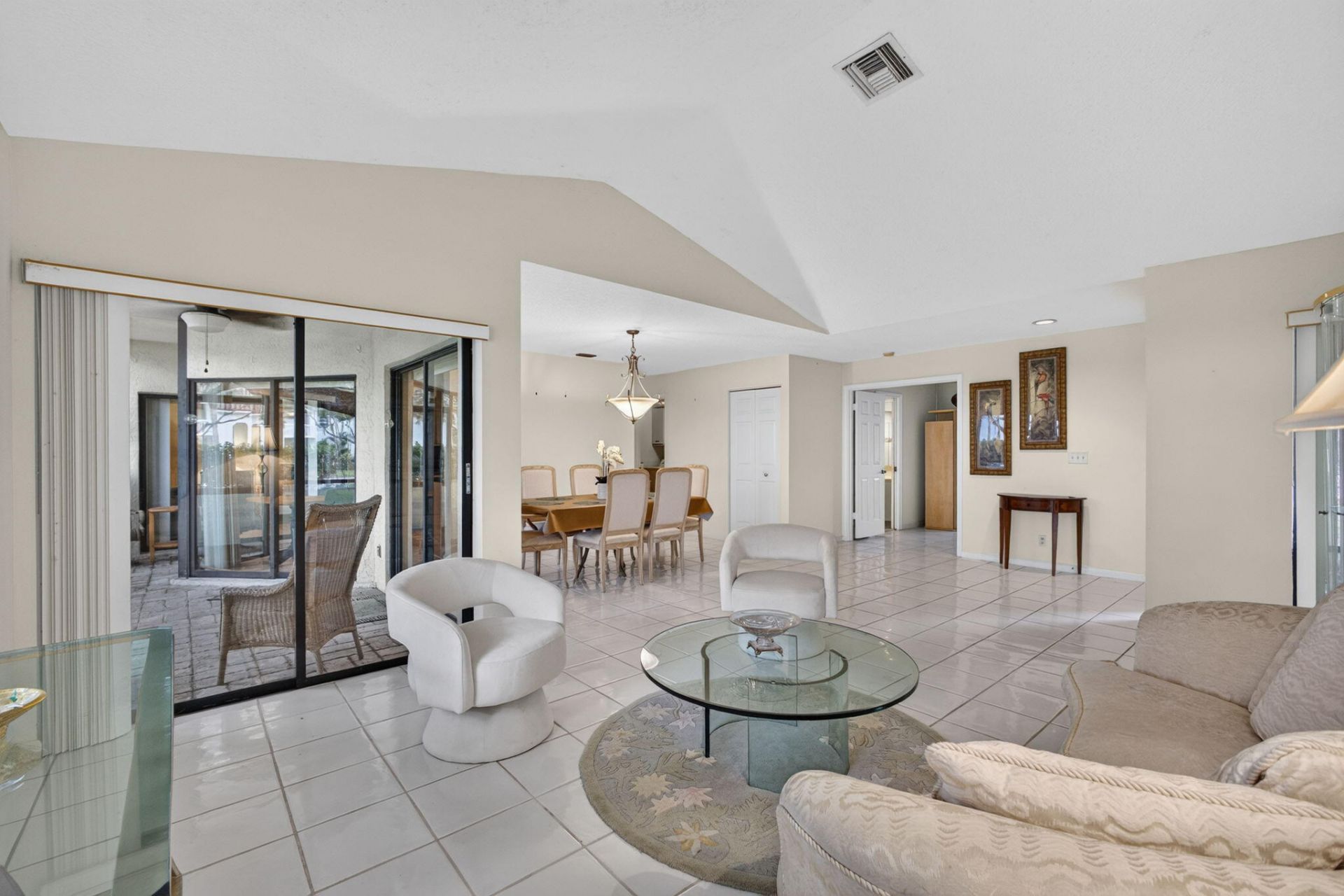 10 Lexington Lane E, Unit A, Palm Beach Gardens, FL 33418 Photo