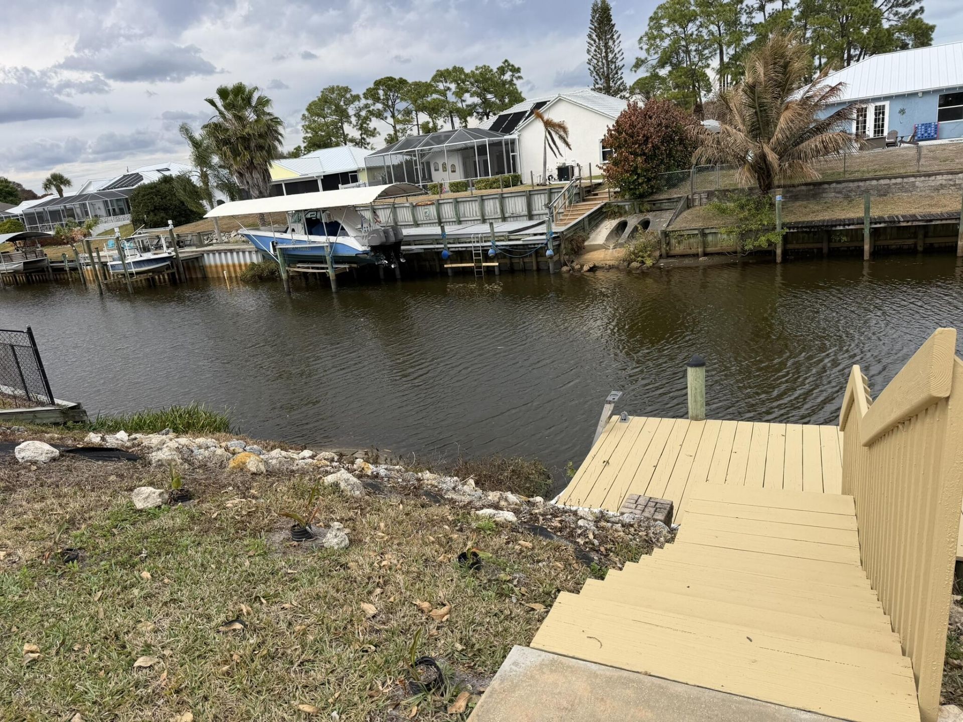 404 NE Camelot Drive, Port Saint Lucie, FL 34983 Photo