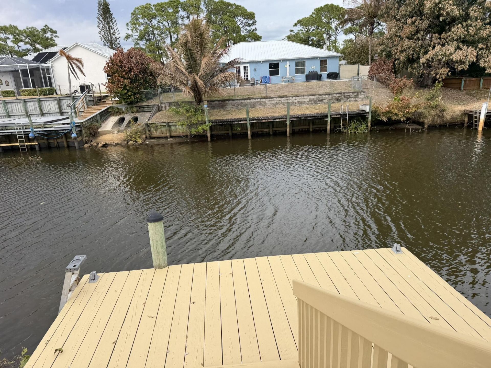 404 NE Camelot Drive, Port Saint Lucie, FL 34983 Photo