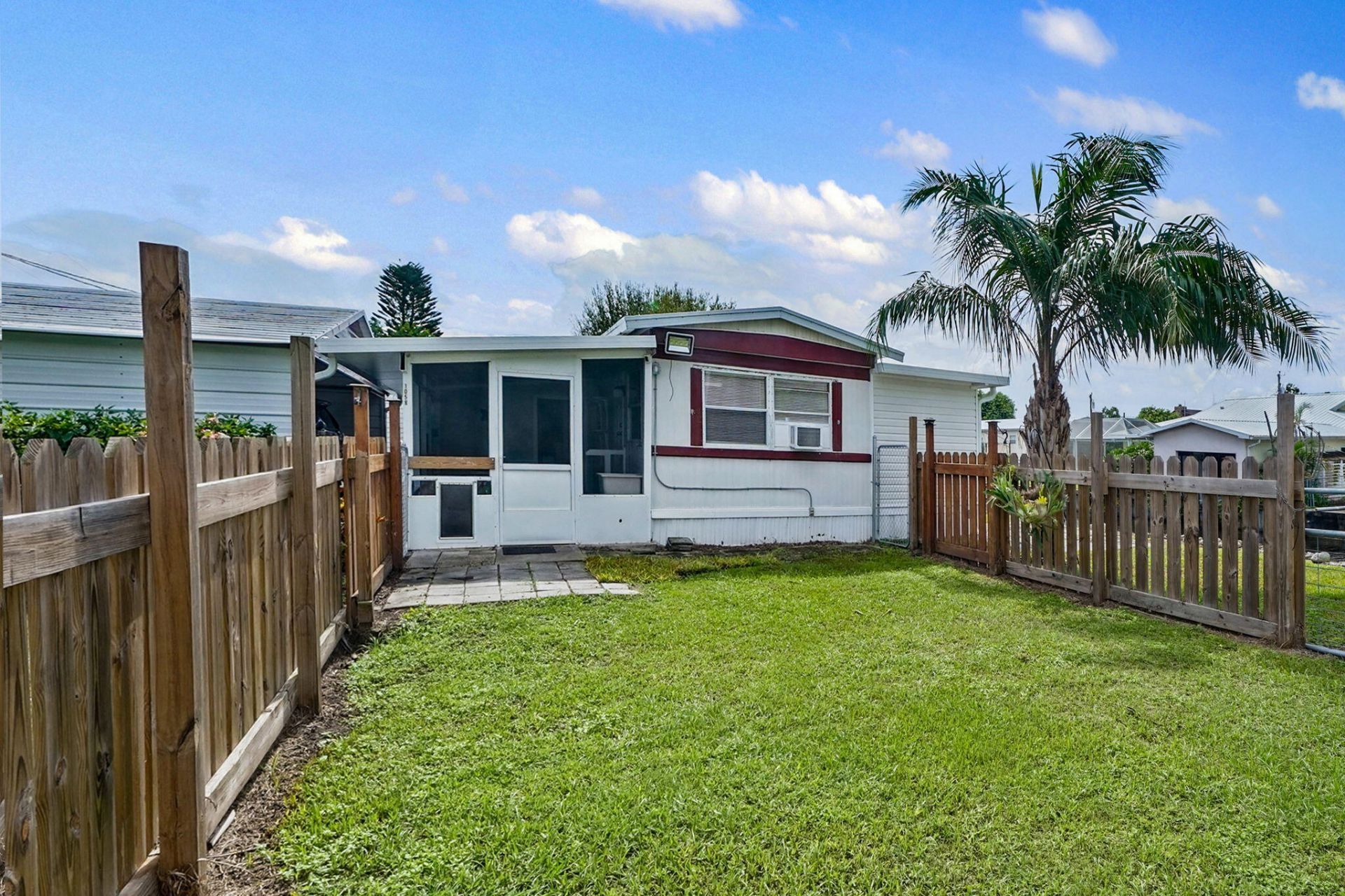 1058 Clark Lane, Moore Haven, FL 33471 Photo