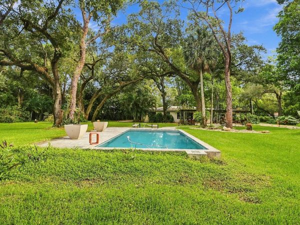 1549 SW 30th Place, Fort Lauderdale, FL 33315