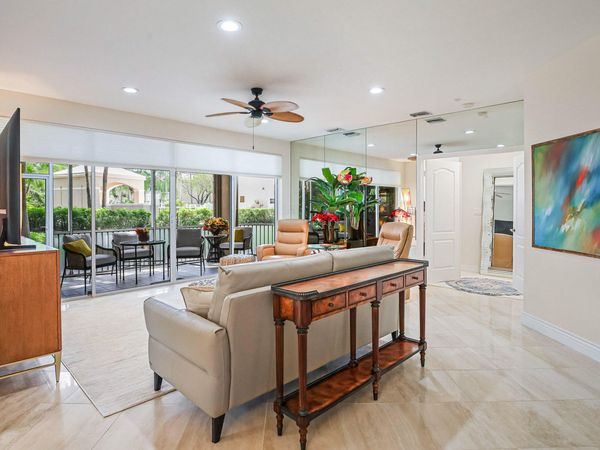 102 Legendary Circle, Palm Beach Gardens, FL 33418