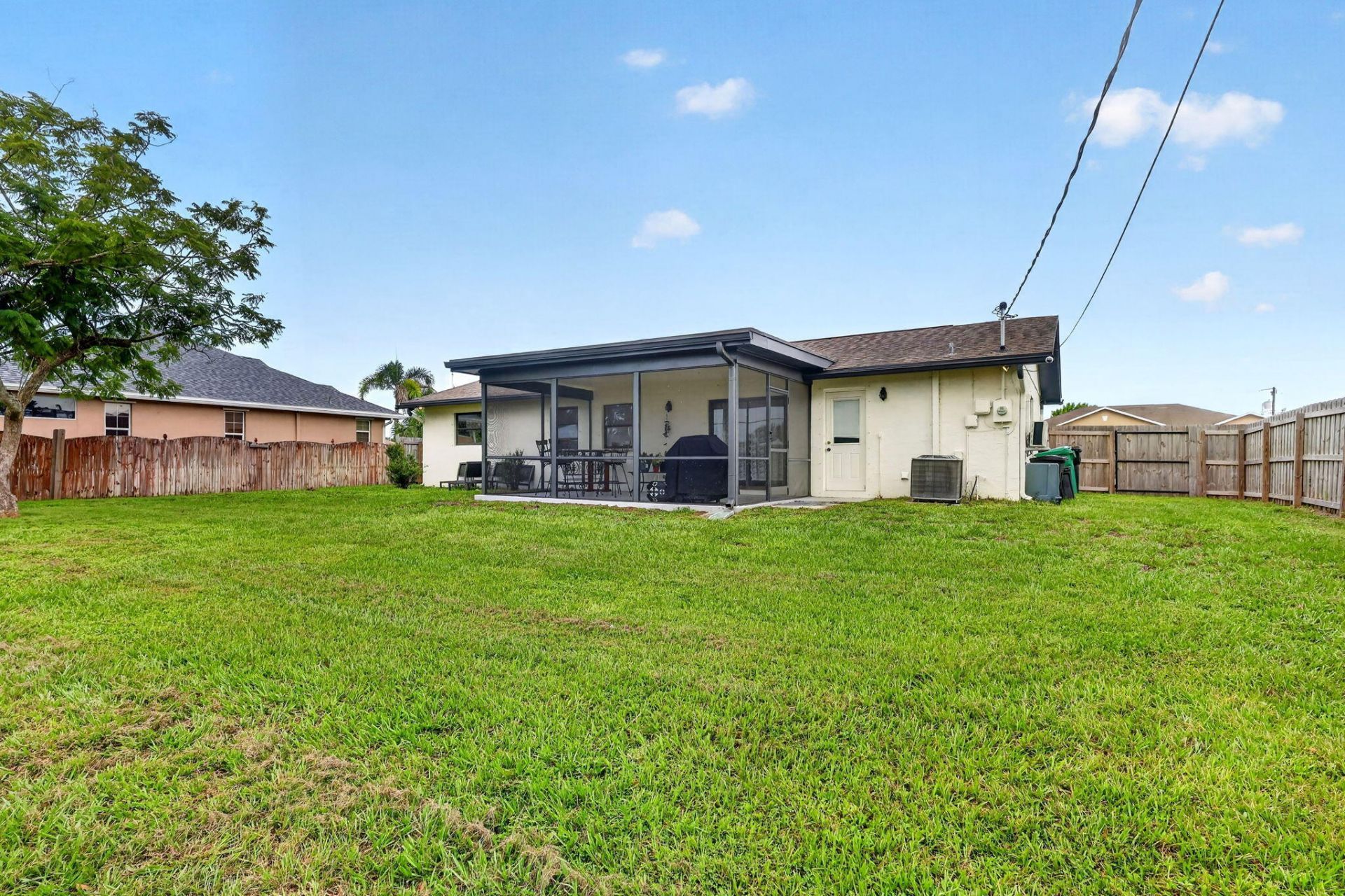 774 SE Elwood Avenue, Port Saint Lucie, FL 34983 Photo