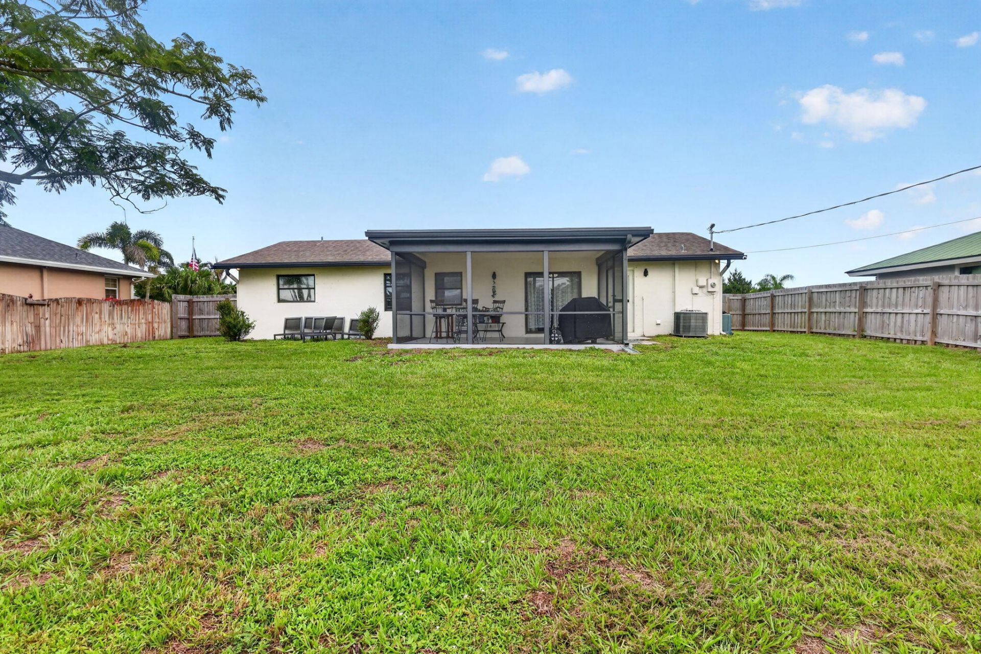 774 SE Elwood Avenue, Port Saint Lucie, FL 34983 Photo