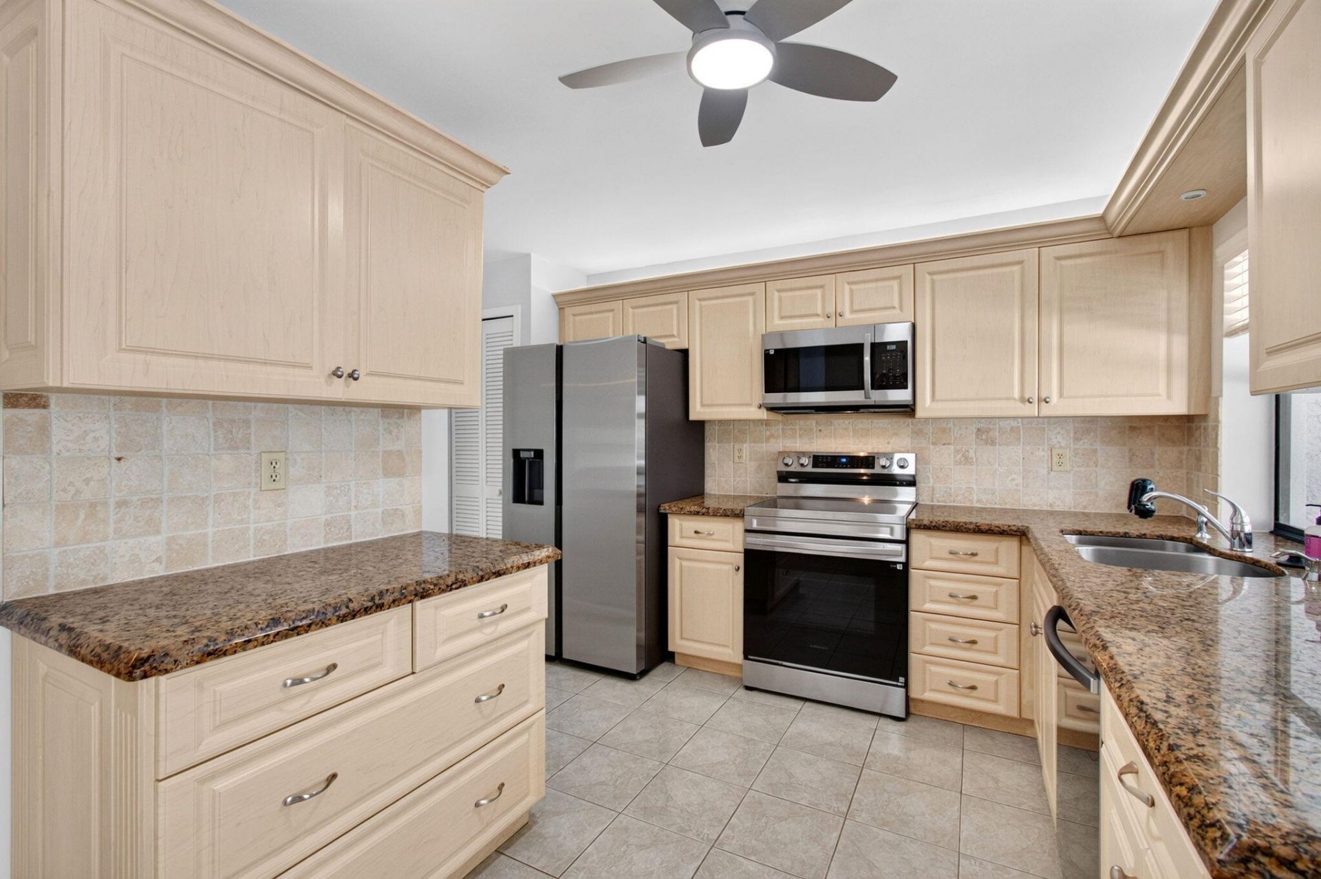 10145 Harbourtown Court, Boca Raton, FL 33498 Photo