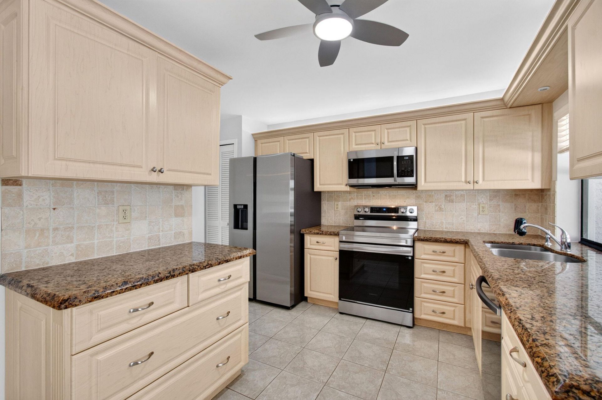 10145 Harbourtown Court, Boca Raton, FL 33498 Photo