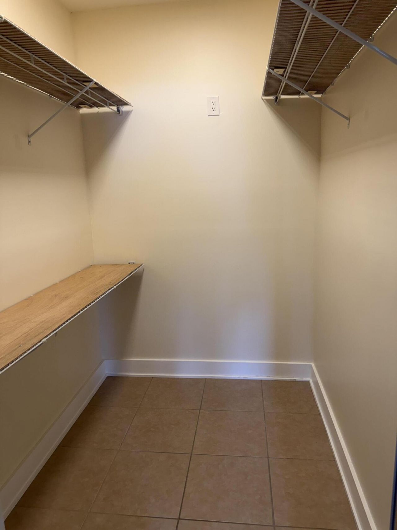 1000 Scotia Drive, Unit 102, Hypoluxo, FL 33462 Photo