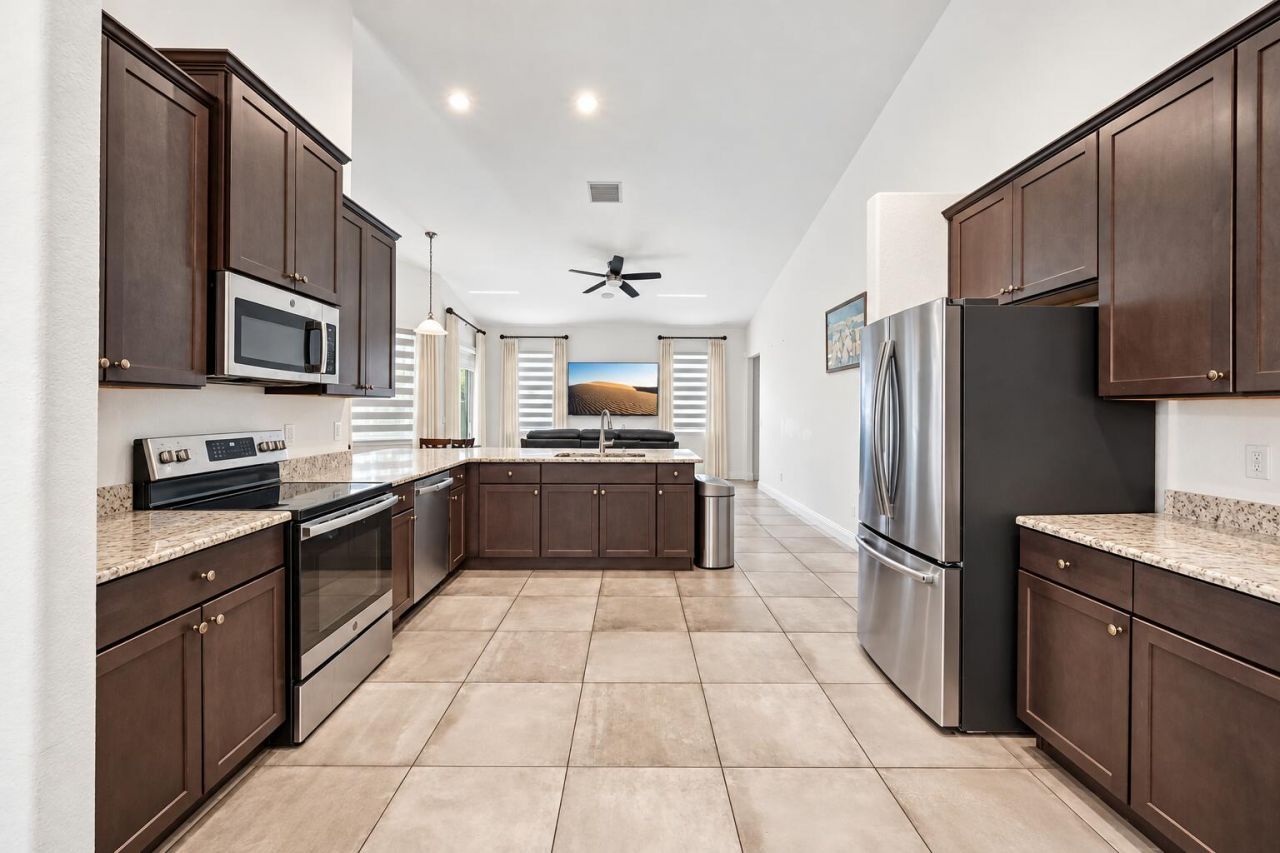1586 SW Calmar Avenue, Port Saint Lucie, FL 34953 Photo
