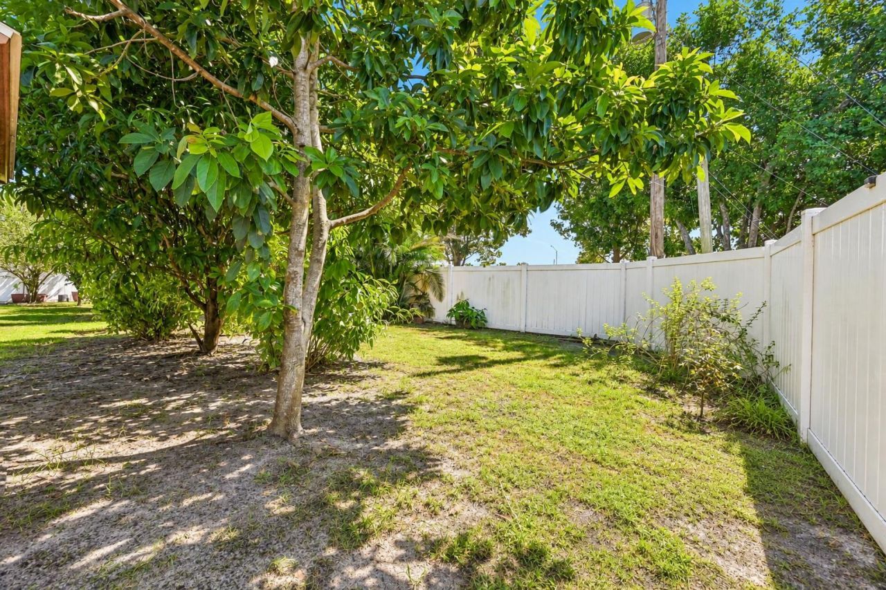 1586 SW Calmar Avenue, Port Saint Lucie, FL 34953 Photo